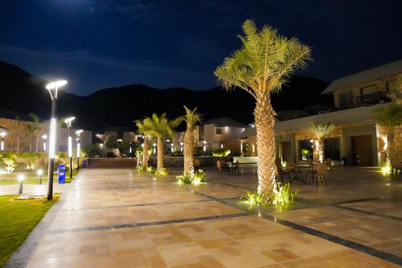 Pushkara Resort And Spa エクステリア 写真