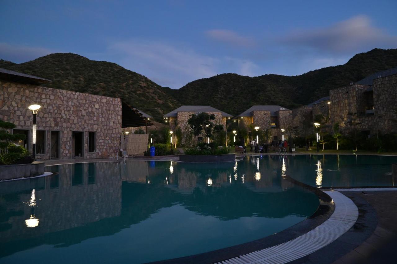 Pushkara Resort And Spa エクステリア 写真