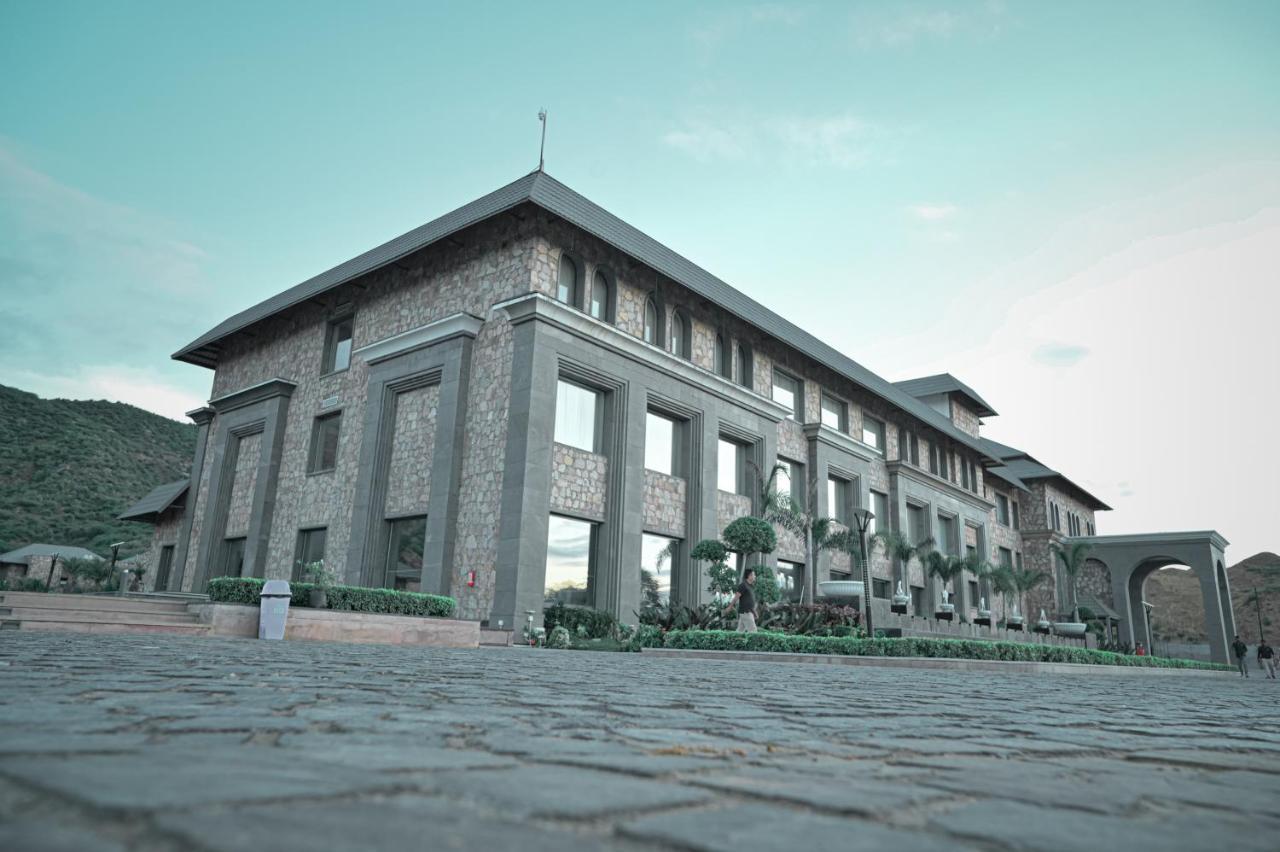 Pushkara Resort And Spa エクステリア 写真