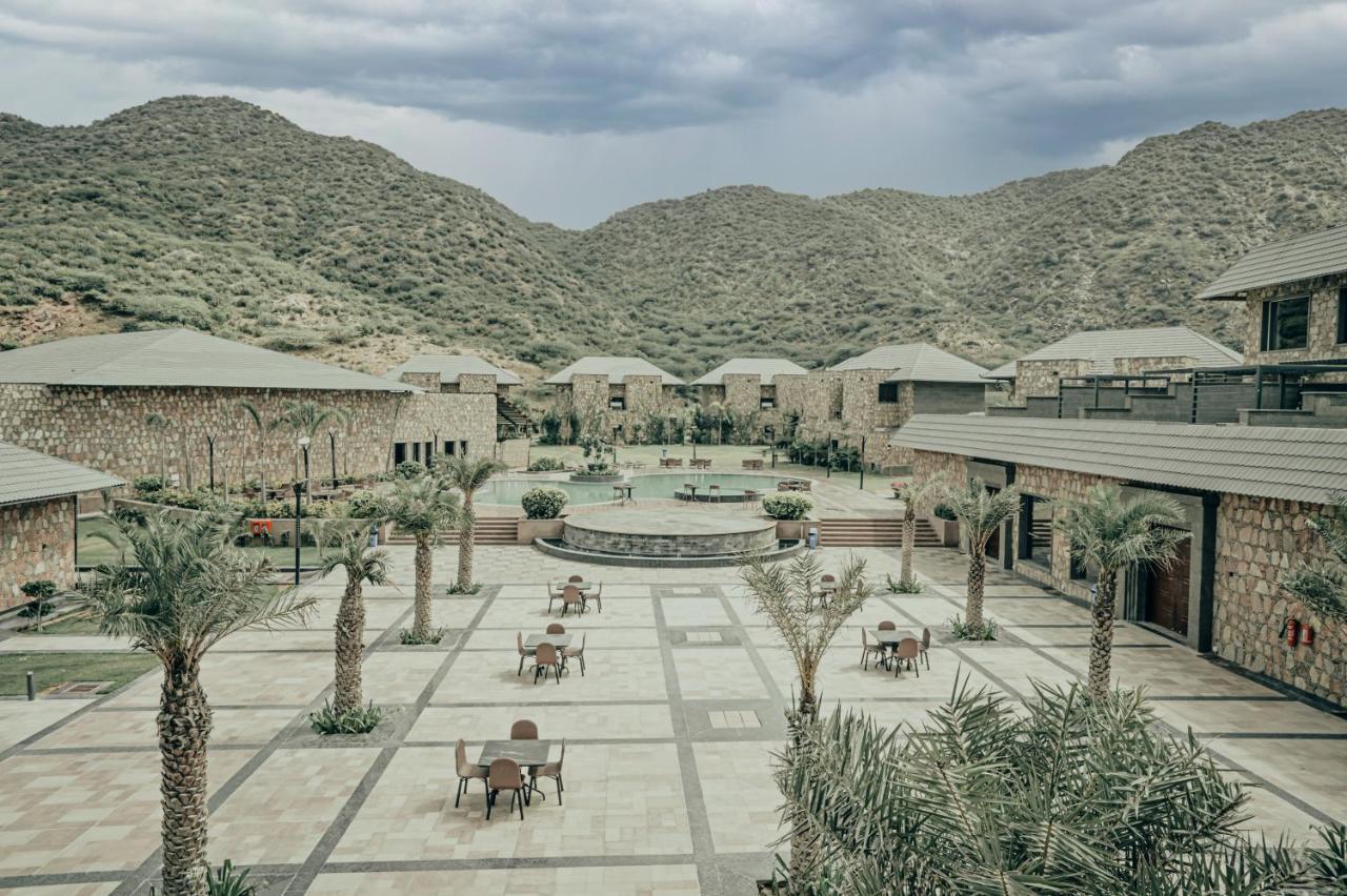 Pushkara Resort And Spa エクステリア 写真