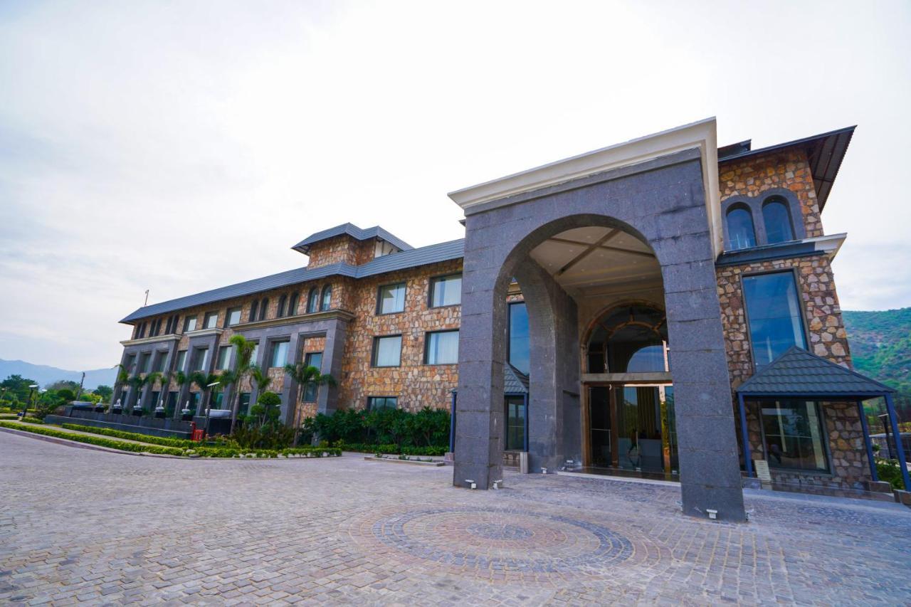Pushkara Resort And Spa エクステリア 写真