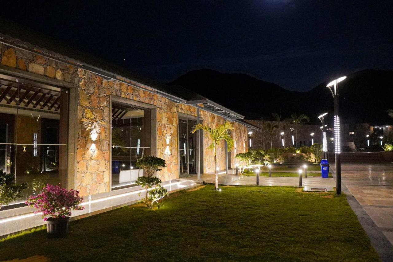 Pushkara Resort And Spa エクステリア 写真
